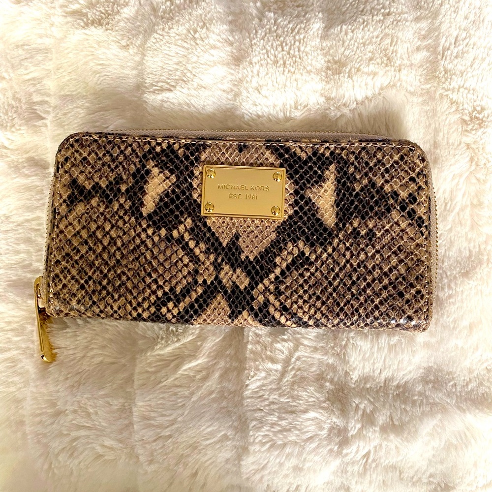 Michael Kors Clutch/Wallet In Python Authentic - image 1